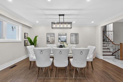 Photo 10 at 32 Colonnade Road, Steeles, Toronto