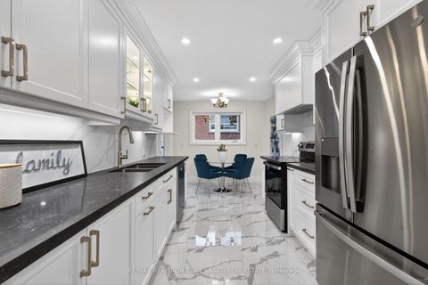 Photo 15 at 32 Colonnade Road, Steeles, Toronto