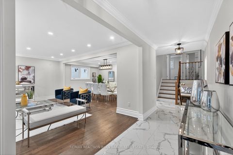 Photo 18 at 32 Colonnade Road, Steeles, Toronto