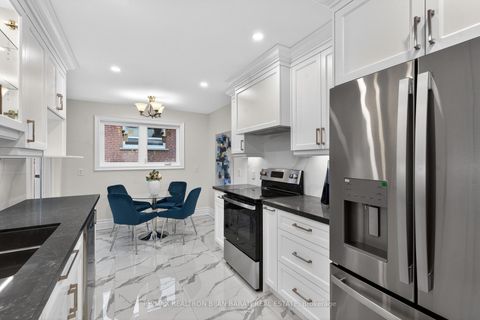 Photo 21 at 32 Colonnade Road, Steeles, Toronto