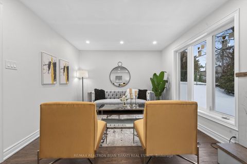 Photo 34 at 32 Colonnade Road, Steeles, Toronto