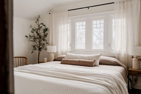 Photo 10 at 2076 Gerrard Street E, Danforth, Toronto