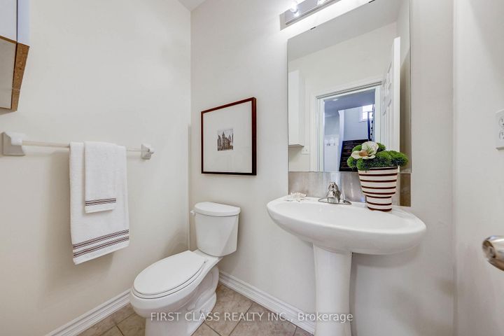 Photo 6 at 2 James Parrott Avenue, Wismer, Markham