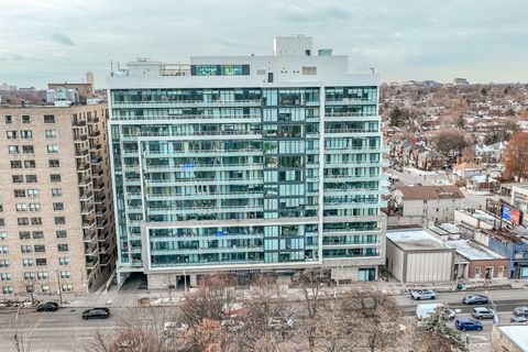Photo 2 at 612 - 3018 Yonge Street, Lawrence Park South, Toronto