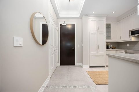 Photo 4 at 212 - 20 Burkebrook Place, York Mills, Toronto