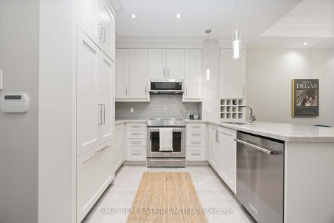 Photo 7 at 212 - 20 Burkebrook Place, York Mills, Toronto