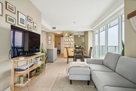 Photo 7 at 4004 - 3900 Confederation Parkway, City Centre, Mississauga