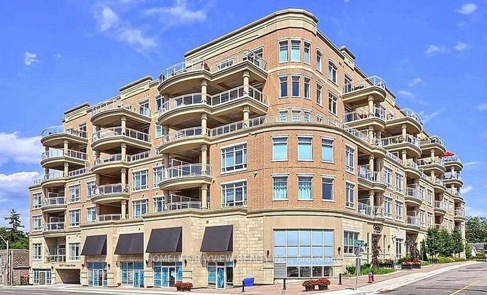 415 - 15277 Yonge Street, Aurora Village, Aurora photo 0