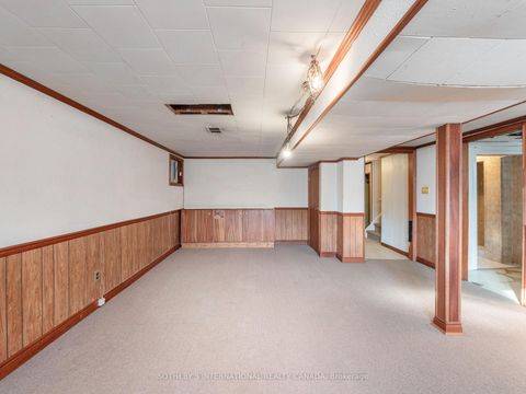 Photo 27 at 4 Riverlea Drive, Humber Heights, Toronto