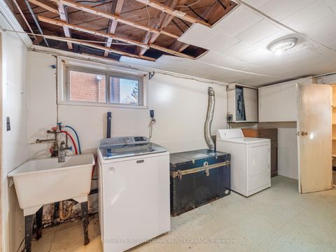 Photo 28 at 4 Riverlea Drive, Humber Heights, Toronto