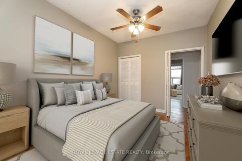 Photo 6 at 183 Waverley Road, The Beaches, Toronto