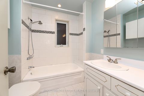 Photo 11 at 183 Waverley Road, The Beaches, Toronto