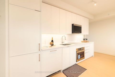 Photo 2 at 602 - 2920 highway 7 Road, Concord, Vaughan