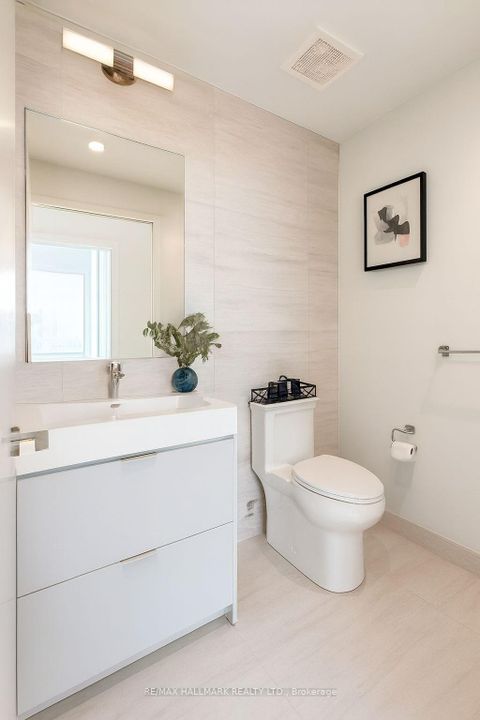 Photo 12 at 602 - 2920 highway 7 Road, Concord, Vaughan