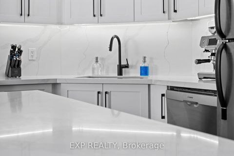 Photo 9 at 637 - 250 Manitoba Street, Mimico, Toronto