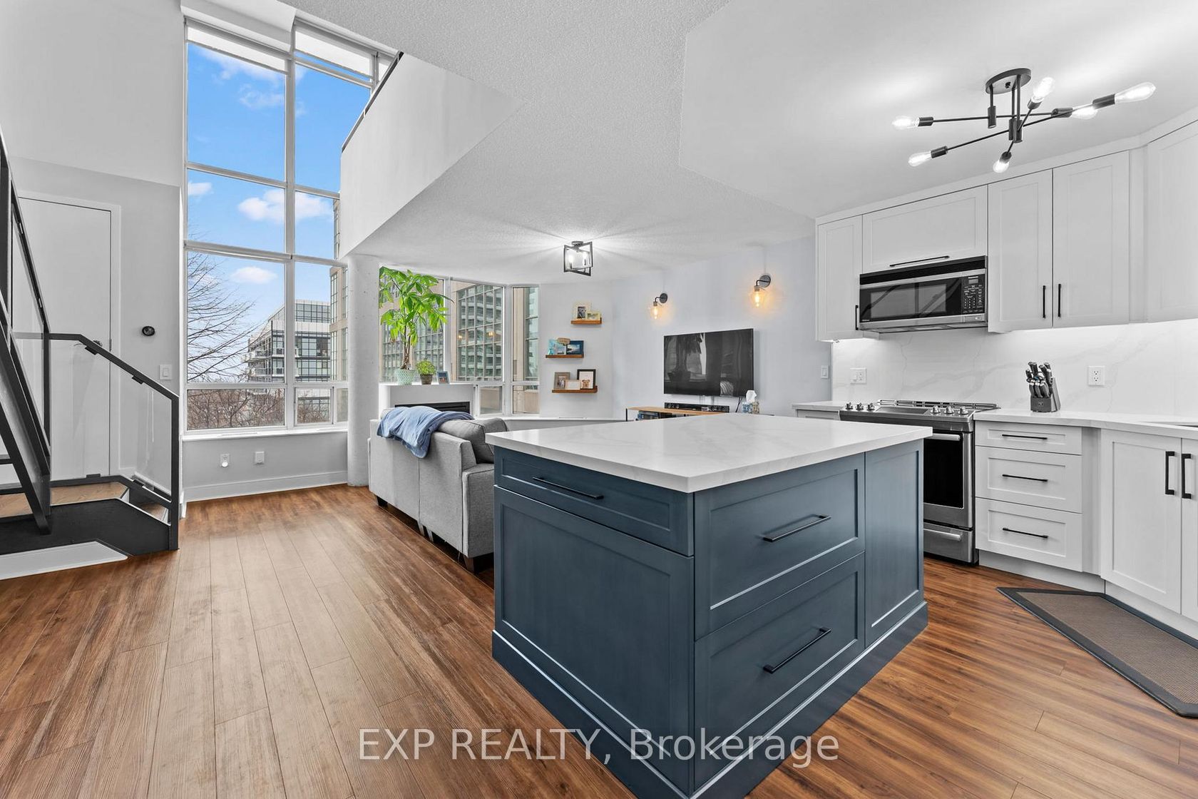 637 - 250 Manitoba Street, Mimico, Toronto 