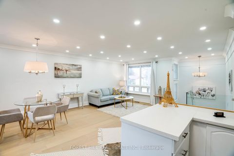 Photo 11 at 1 Willis Drive, Aurora Highlands, Aurora