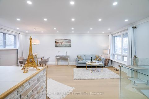 Photo 12 at 1 Willis Drive, Aurora Highlands, Aurora