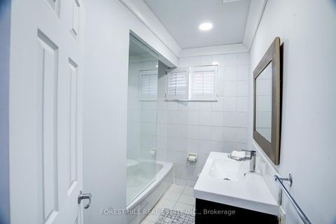 Photo 13 at 1 Willis Drive, Aurora Highlands, Aurora