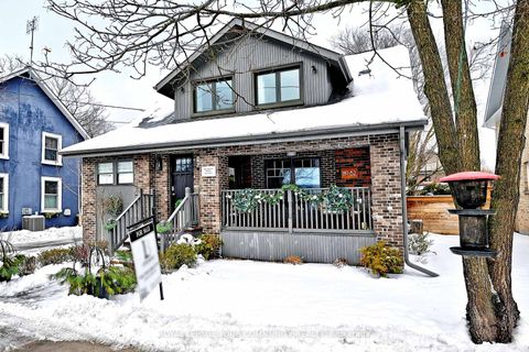 Photo 1 at 82 Centre Street, Aurora Village, Aurora