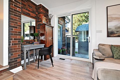 Photo 17 at 82 Centre Street, Aurora Village, Aurora