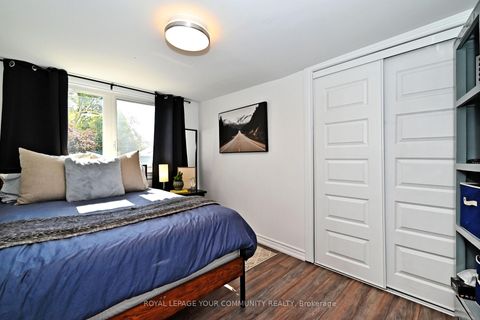 Photo 23 at 82 Centre Street, Aurora Village, Aurora