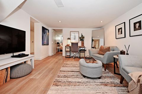 Photo 29 at 82 Centre Street, Aurora Village, Aurora