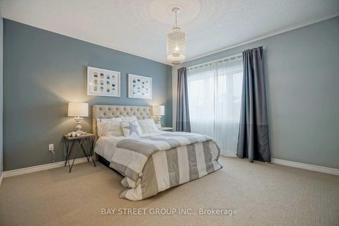 Photo 18 at 24 Plantain Lane, Oak Ridges Lake Wilcox, Richmond Hill