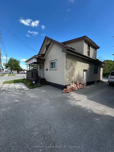 Photo 1 at 41 Bloor Street E, Lakeview, Oshawa