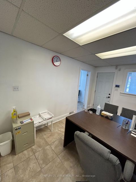 Photo 16 at 41 Bloor Street E, Lakeview, Oshawa