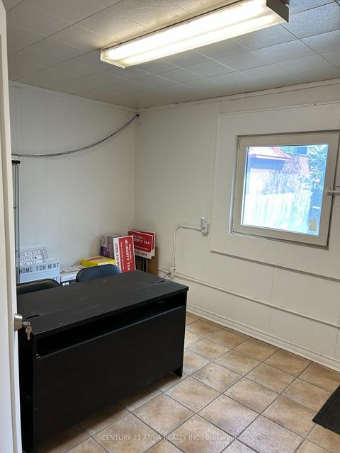 Photo 23 at 41 Bloor Street E, Lakeview, Oshawa