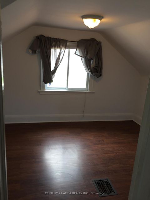 Photo 32 at 41 Bloor Street E, Lakeview, Oshawa