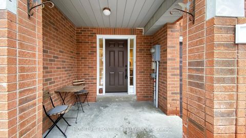 Photo 3 at 54 - 190 Harding Boulevard W, North Richvale, Richmond Hill