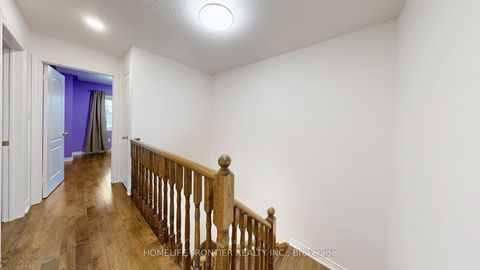 Photo 17 at 54 - 190 Harding Boulevard W, North Richvale, Richmond Hill