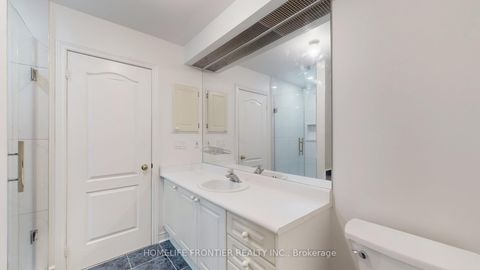 Photo 22 at 54 - 190 Harding Boulevard W, North Richvale, Richmond Hill