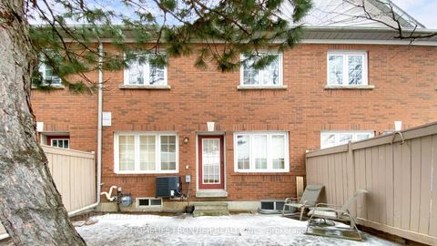 Photo 34 at 54 - 190 Harding Boulevard W, North Richvale, Richmond Hill