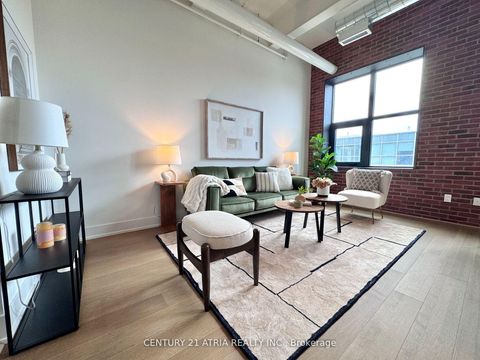 Photo 2 at 404 - 150 Logan Avenue, South Riverdale, Toronto