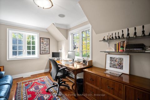 Photo 30 at 4 Reigate Road, Humber Valley, Toronto