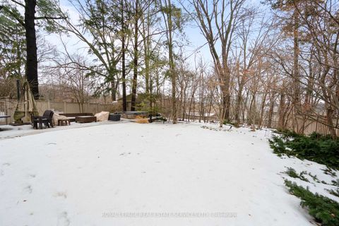 Photo 42 at 4 Reigate Road, Humber Valley, Toronto