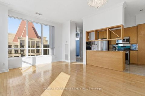 Photo 4 at UPH3103 - 4080 Living Arts Drive, City Centre, Mississauga