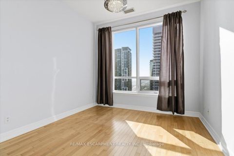 Photo 16 at UPH3103 - 4080 Living Arts Drive, City Centre, Mississauga