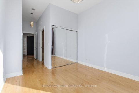 Photo 17 at UPH3103 - 4080 Living Arts Drive, City Centre, Mississauga