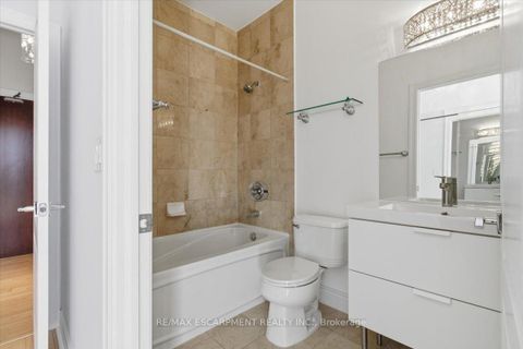 Photo 18 at UPH3103 - 4080 Living Arts Drive, City Centre, Mississauga