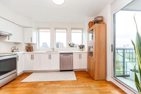 Photo 13 at 1402 - 38 Fontenay Court, Humber Valley, Toronto