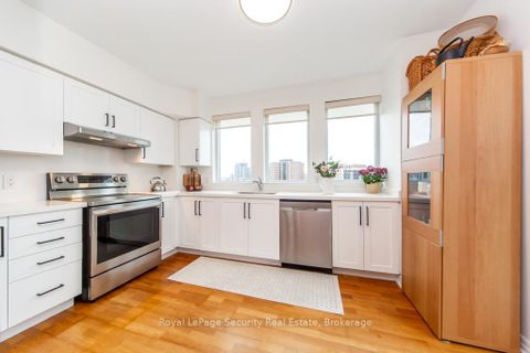 Photo 14 at 1402 - 38 Fontenay Court, Humber Valley, Toronto