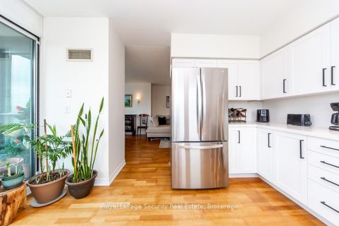 Photo 17 at 1402 - 38 Fontenay Court, Humber Valley, Toronto