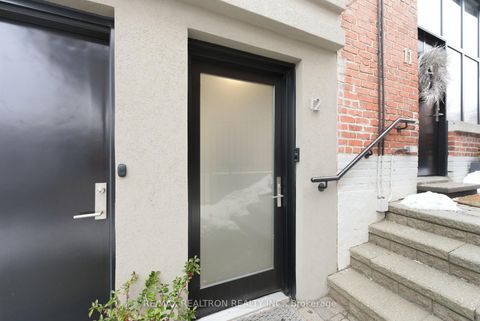 Photo 5 at 12 - 200 Clinton Street, Little Italy, Toronto