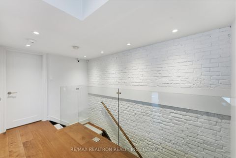 Photo 8 at 12 - 200 Clinton Street, Little Italy, Toronto