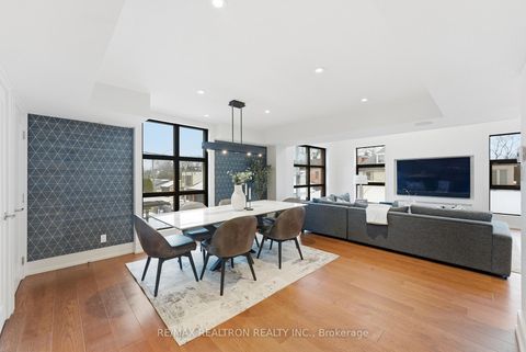 Photo 10 at 12 - 200 Clinton Street, Little Italy, Toronto