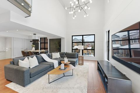 Photo 14 at 12 - 200 Clinton Street, Little Italy, Toronto